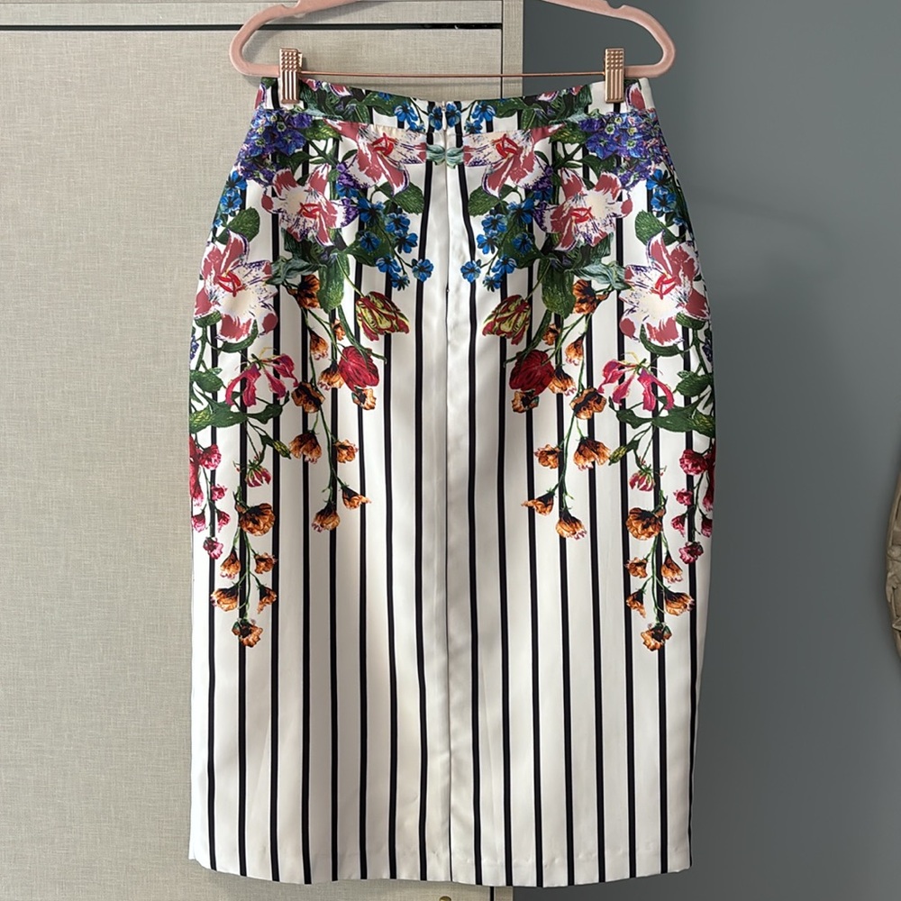 Anthropologie Maeve size S  Multicolor Floral and black stripes Pencil Skirt - Picture 3 of 7